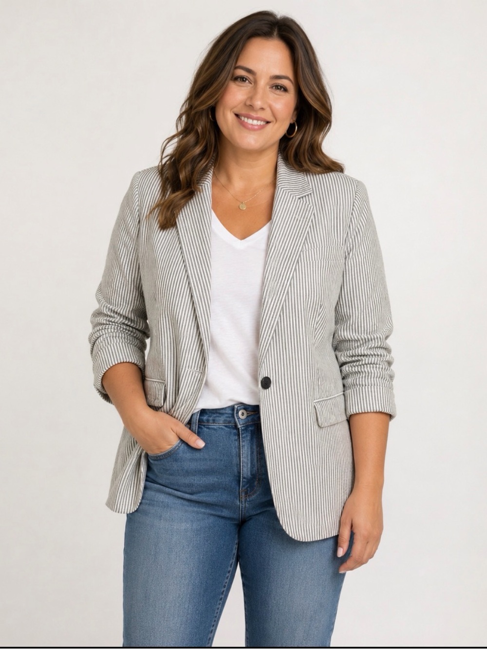 Banana Republic seersucker Blazer
100% Cotton
Women’s 14